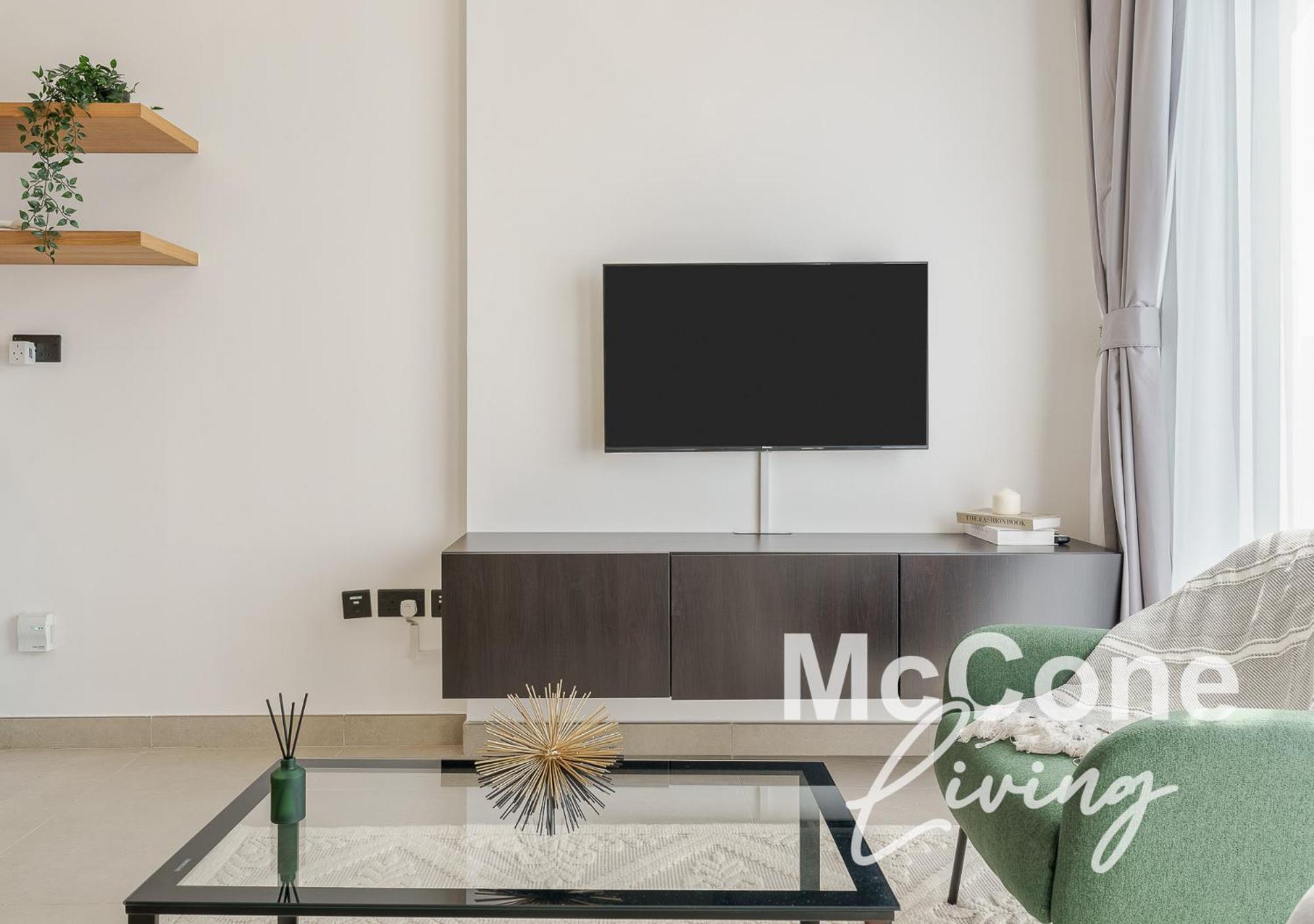 Cozy One Bedroom Near Hills Mall Apartment Dubai